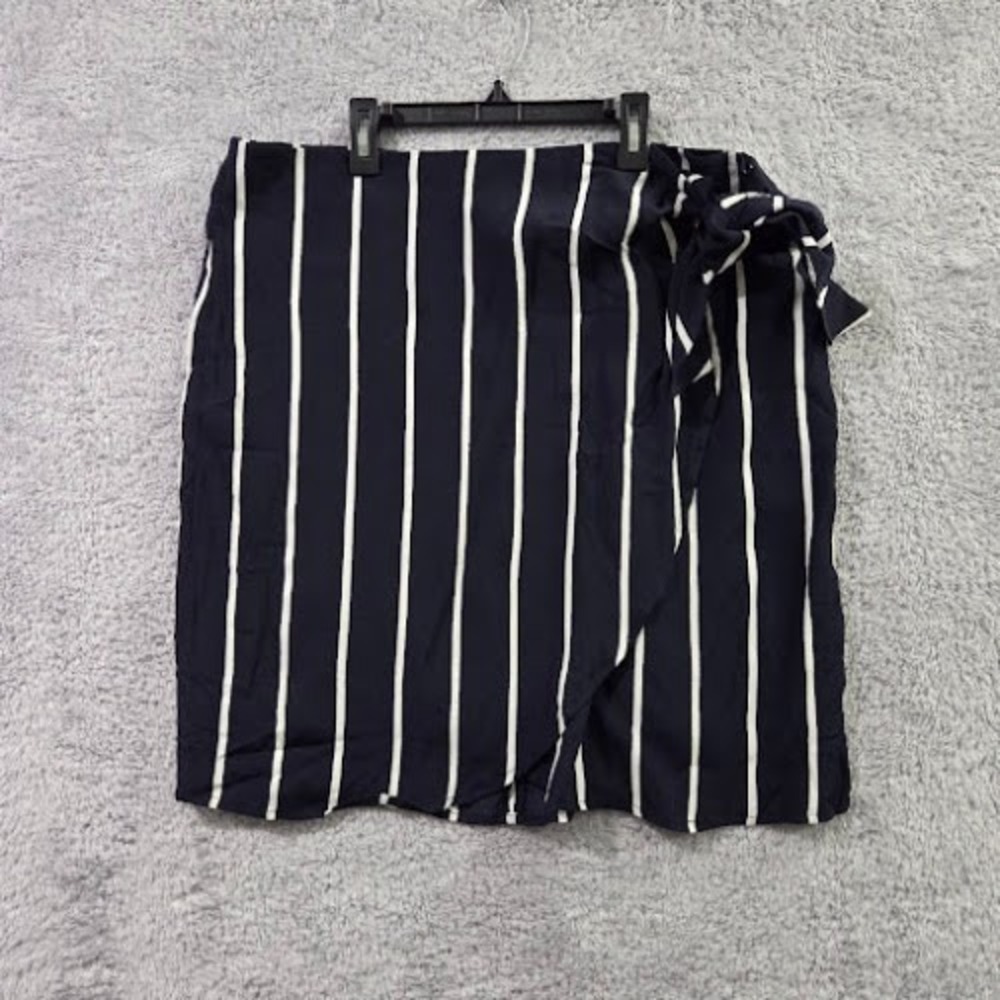 LOFT Skirt 18P Petite Navy Blue White Striped Faux Wrap Back Zip Viscose NWT